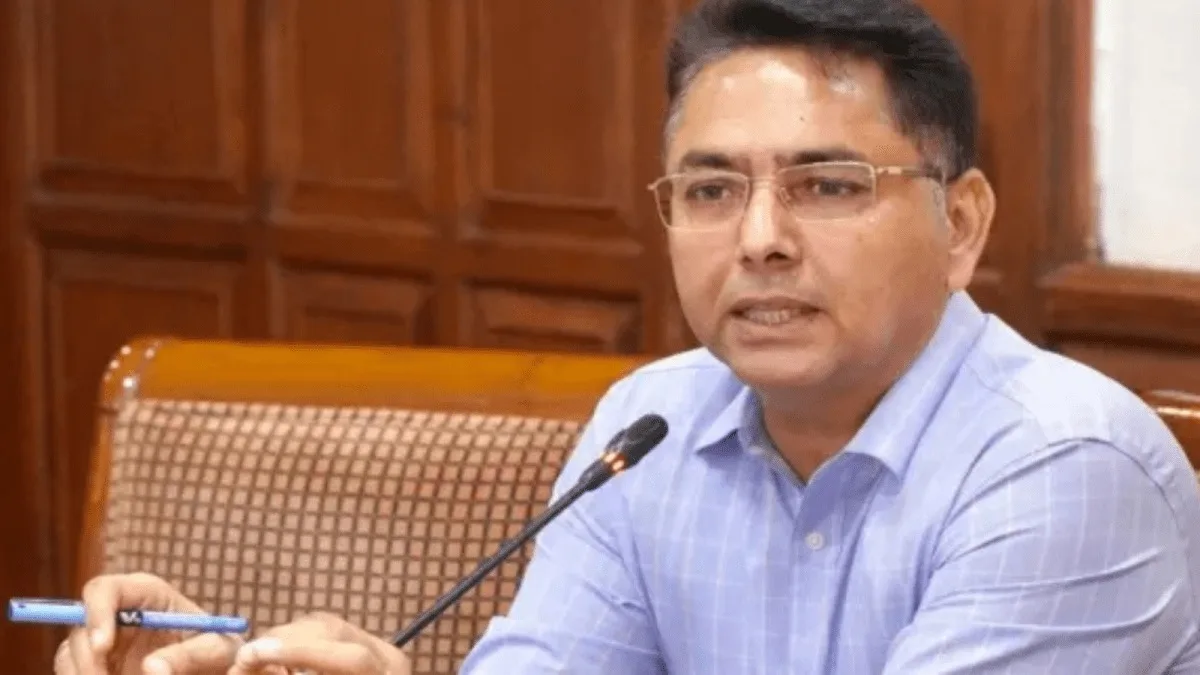 Aman Arora Slams Seven AAP MPs After BJP Defection