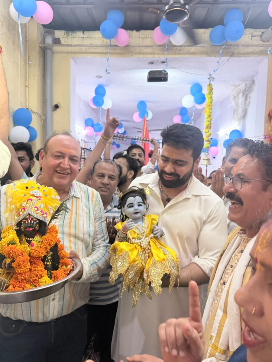 Akshay Sharma Seeks Lord Krishna’s Blessings on Janmashtami