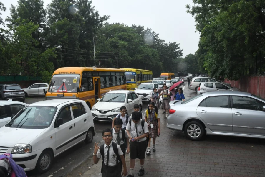 Chandigarh Traffic Chaos After Sukhbir Badal SIT Appearance