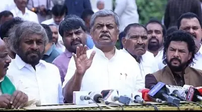 Karnataka Congress Protests BJP Over Nagendra Scam Demand