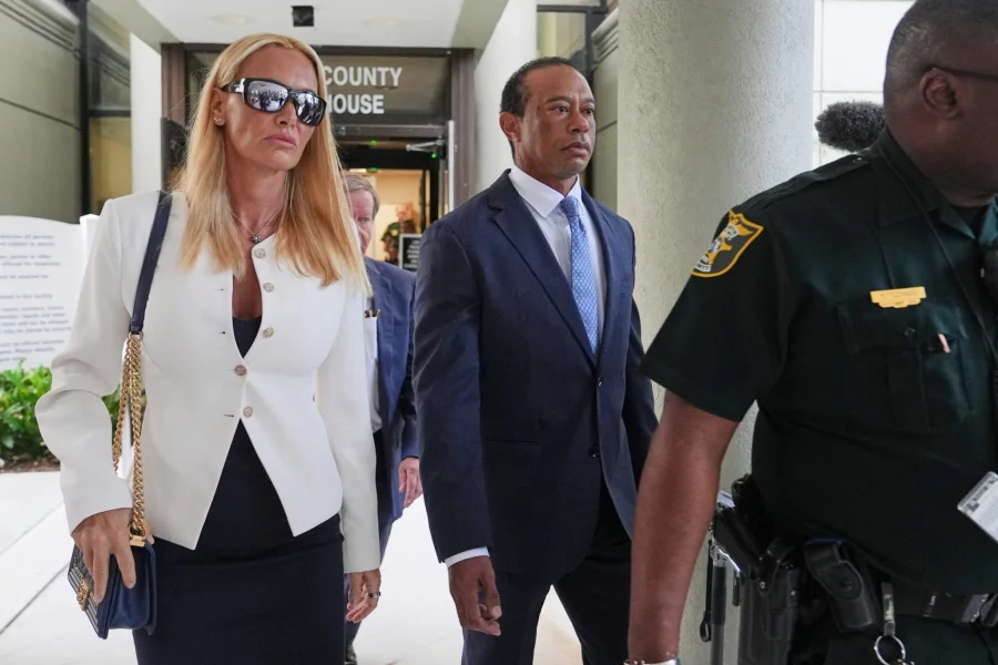 Tiger Woods License Suspended After Reckless Driving Plea