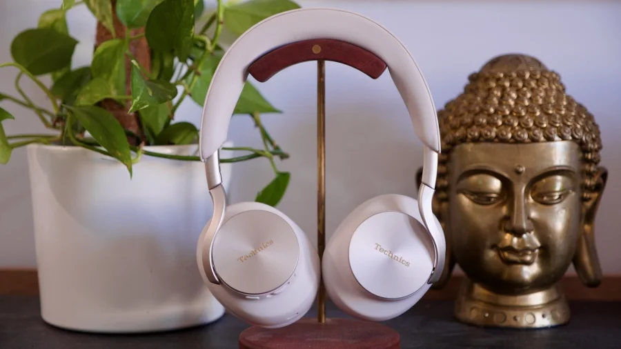 Technics EAH-A1000 Review Superior Sound and ANC